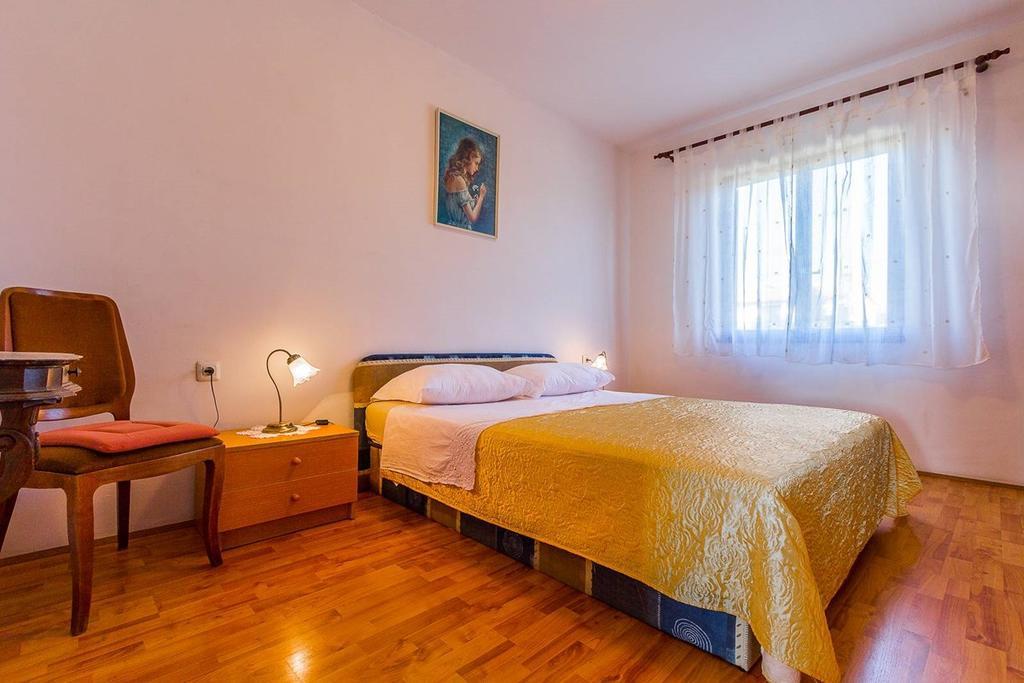 Apartments Milka 梅杜林 外观 照片