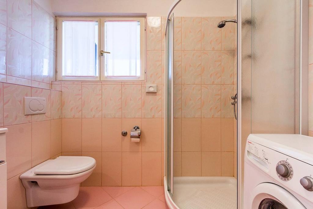 Apartments Milka 梅杜林 外观 照片